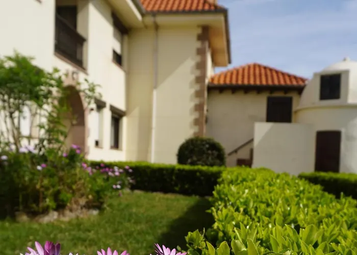 Gerra Mayor San Vicente De La Barquera